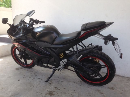 Yamaha R15 150cc สีดำ สภาพสวย ล้อแม็ก วิ่งน้อย ปี 2016