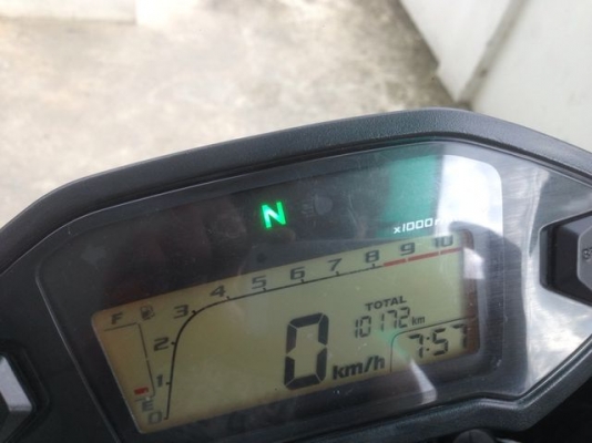 Honda MSX 125 หัวฉีด สตาร์ทมือ สวย สีขาว ใหม่ วิ่งน้อย รถ 10 เดือน ปี 2017