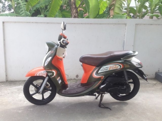 Yamaha Fino Vintage 115i ล้อแม็ก หัวฉีด สตาร์มือ ปี 2017 สีเขียว ส้ม ขาว