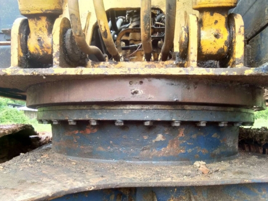 *ขายด่วน 395,000* KOMATSU PC200-5 คอนโทรนสั้นไฟฟ้าครบ เอกสารอินวอยร์ เครื่องดี เอวแน่น(เปลี่ยนใหม่)โซ่หนา โลเลอร์เต็ม ใบแทคหนามีขาด3ใบ  รถอยู่ ปทุมธานี 092-595-6777 061-446-2662 ญิ๋งยุ