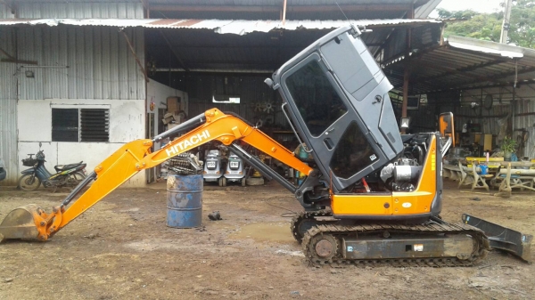 ขายดาวน์ Hitachi zx 33-5u รถ 2,100 ชั่วโมงครับ ขายดาวน์ 120,000 ครับ