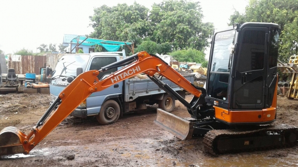 ขายดาวน์ Hitachi zx 33-5u รถ 2,100 ชั่วโมงครับ ขายดาวน์ 120,000 ครับ