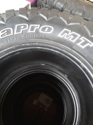 Hankook MT 31-10.5-15 ปี13 สภาพสวยๆ 1ชุด Hankook MT 31-10.5-15 ปี13 สภาพสวยๆ 1ชุด