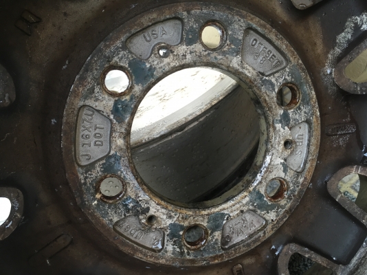 แมกซ์ isuzuทรูเปอร์ ขอบ16กว้าง7นิ้ว  ออฟเซต 38  4วง ราคา3200