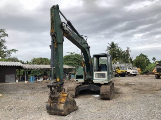 ขาย 295,000 บาท KOMATSU PC120 รุ่น 3 เครื่องเดิม แรงดี โช่ใหม่  เอวแน่น ช่วงล่างเต็มสวย เอกสารชื้อขาย  รถอยู่  นครปฐม โทร 0610710295  สนใจ รายการสินค้า อื่นๆ ที่ เว็ปไชค์ Truck2Hand  https://www.truck2hand.com/index.php?actions=content/search&amp;member_i