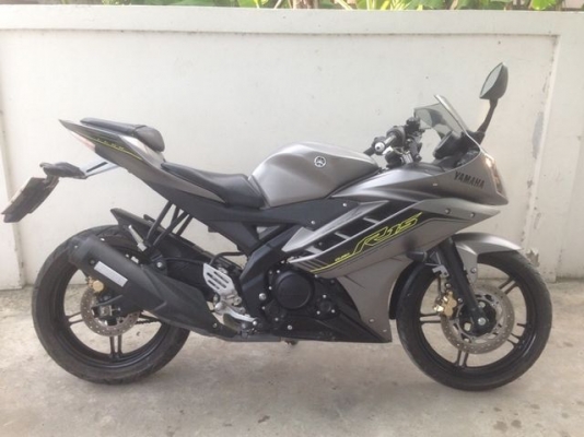 Yamaha R15 150cc สีเทา สภาพสวย ล้อแม็ก วิ่งน้อย ปี 2016 Yamaha R15 150cc สีเทา สภาพสวย ล้อแม็ก วิ่งน้อย ปี 2016