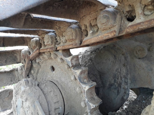 ขายแทรคเตอร์ CAT D5B รถทำงานอยู่ราคา 420,000