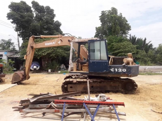 KOMATSU PC 120-3