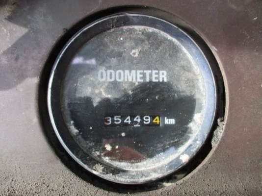 ขายรถตักล้อยาง KOMATSU WA200-1 (สภาพดี ราคาถูก)