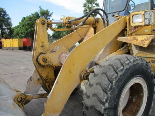 ขายรถตักล้อยาง KOMATSU WA200-1 (สภาพดี ราคาถูก)
