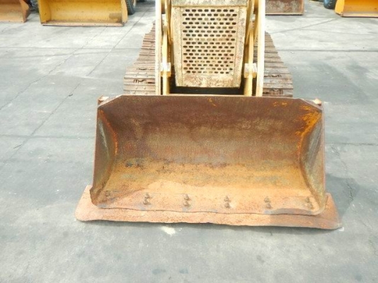 ขายรถตักตีนตะขาบ MITSUBISHI BS3F (สภาพดี)