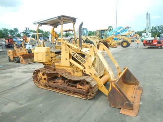 ขายรถตักตีนตะขาบ MITSUBISHI BS3F (สภาพดี)