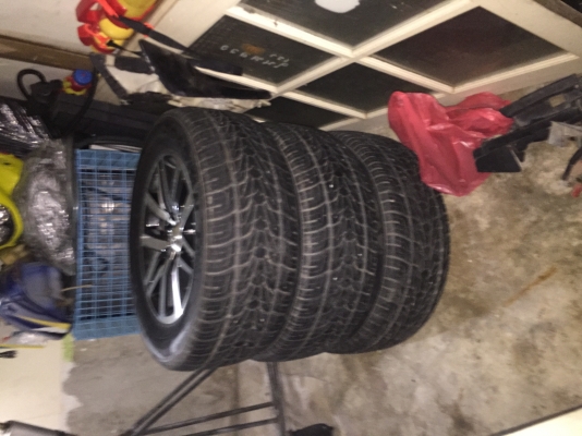 ขายล้อนิวฟอร์จูนเนอร์ขอบ18ราคา7000ติดต่อ0869274080