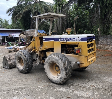 ขายรถตักล้อยาง KOMATSU 510 กรองเดี่ยว สภาพสวยพร้อมใช้งาน สนใจโทร 081-970-1072