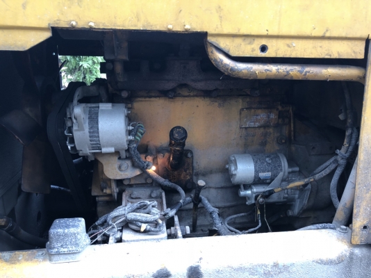 ขายรถตักล้อยาง KOMATSU 510 กรองเดี่ยว สภาพสวยพร้อมใช้งาน สนใจโทร 081-970-1072