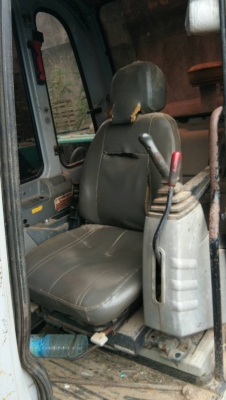 ขายรถแบคโฮ KOBELCO SK200-6 YN10 เอกสารเล่ม ราคา 1150000