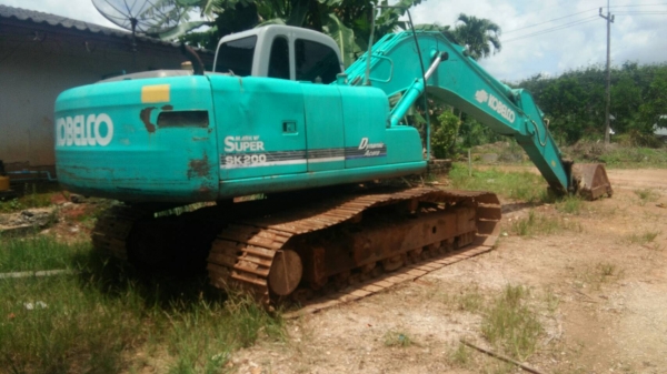 ขายรถแบคโฮ KOBELCO SK200-6 YN10 เอกสารเล่ม ราคา 1150000