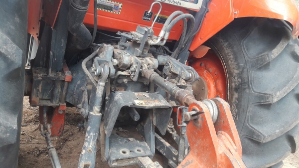 รถแทรกเตอร์มือสอง