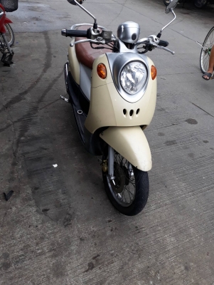 yamaha fino ปี 49 เล่มโอนภาษีเต็มลด 6200.-