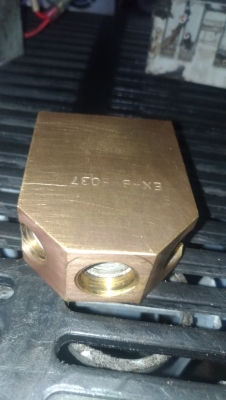 วาล์วแยก