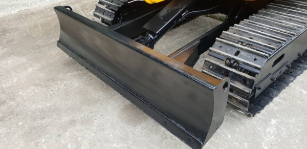 ขาย รถขุด KOMATSU รุ่น PC30MR-1-มือสองญี่ปุ่น แทรกเหล็ก สลัก บูทเอวแน่น 100\% ปั้มนิ้ว คอนโทรลสั้น ทำงานไว คันนี้ พร้อมหัวเก๋ง สวยพร้อมใช้งาน มือถือ 0818753444