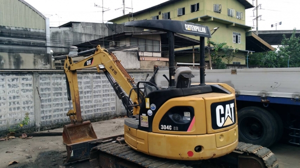 CATERPILLAR รุ่น 304C CR