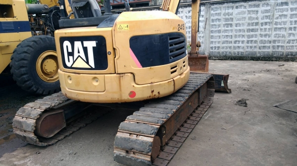 CATERPILLAR รุ่น 304C CR