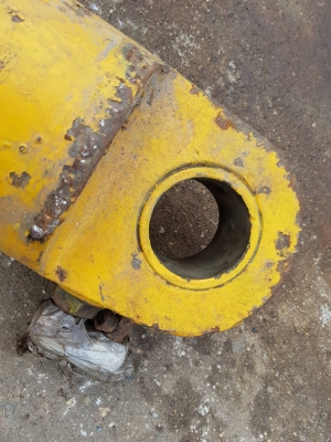 กระบอกไฮดรอลิค สามารถนำมาดัดแปลงได้อเนกประสงค์ กระบอกไฮดรอลิค สามารถนำมาดัดแปลงได้อเนกประสงค์