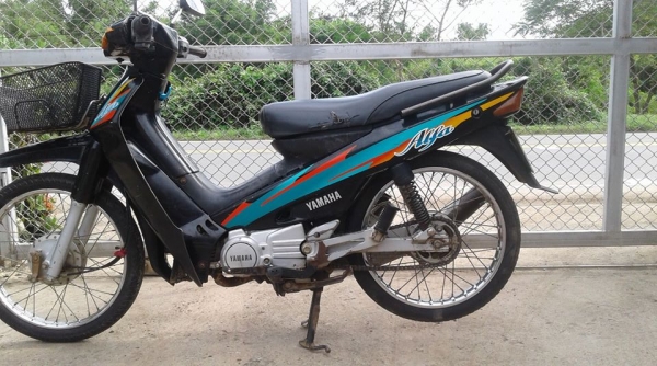 ขาย เมทอัลฟ่าเล่มพร้อมโอนภาษีขาดเครื่องดีรถบ้านๆขายตามสภาพ