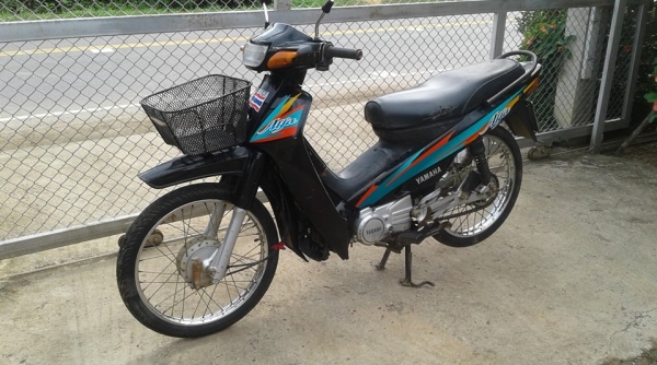 ขาย เมทอัลฟ่าเล่มพร้อมโอนภาษีขาดเครื่องดีรถบ้านๆขายตามสภาพ