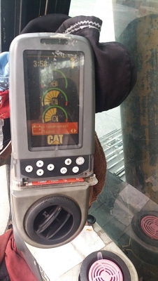 ขาย 1,150,000 CAT 320 D เล่มทะเบียน ไฟฟ้าครบ เครื่องดี ปั้มแรง เอวแน่น ช่วงล่างเต็ม รถพร้อมใช้งาน รถอยู่ ระยอง 090-772-3710 090-772-3708 ขาย 1,150,000 CAT 320 D เล่มทะเบียน ไฟฟ้าครบ เครื่องดี ปั้มแรง เอวแน่น ช่วงล่างเต็ม รถพร้อมใช้งาน รถอยู่ ระยอง 090-772-3710 090-772-3708