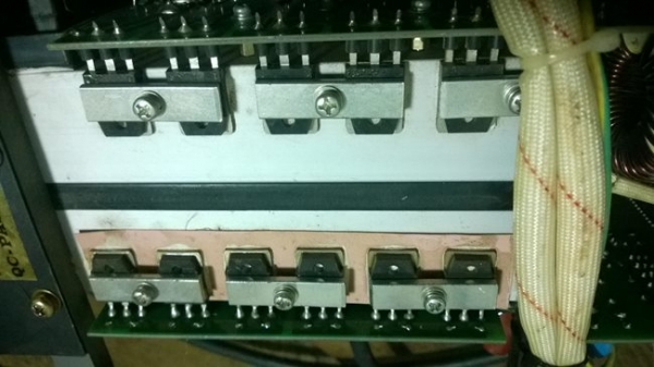 ขายตู้เชื่อมยี่ห้อดี Cliff 205A ขายตู้เชื่อมยี่ห้อดี Cliff 205A