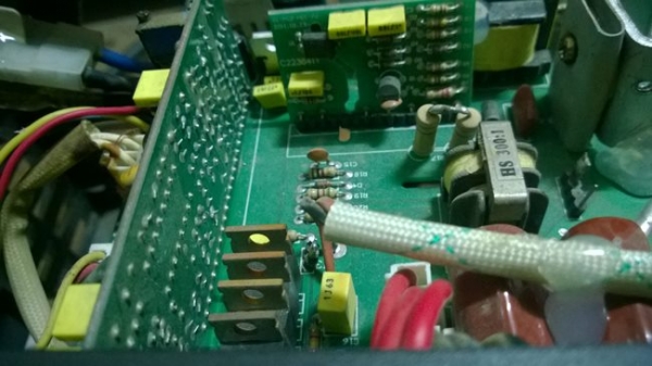 ขายตู้เชื่อมยี่ห้อดี Cliff 205A ขายตู้เชื่อมยี่ห้อดี Cliff 205A