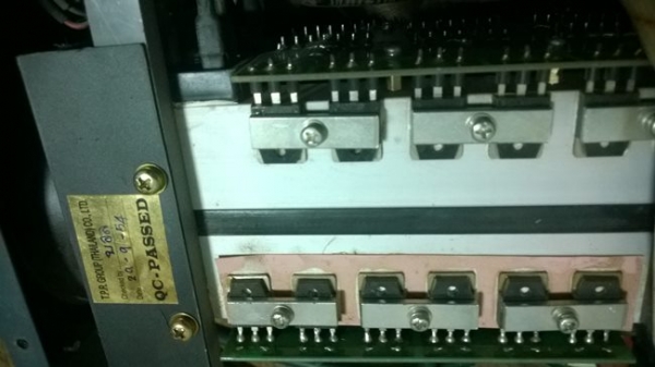 ขายตู้เชื่อมยี่ห้อดี Cliff 205A ขายตู้เชื่อมยี่ห้อดี Cliff 205A