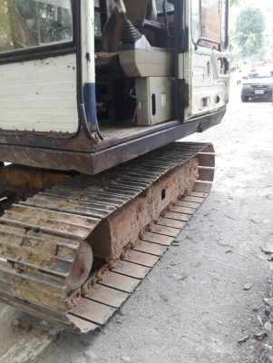 ขายรถขุดPC60-6..คอนโทนสั้น เล่มทะเบียน รถสภาพดี