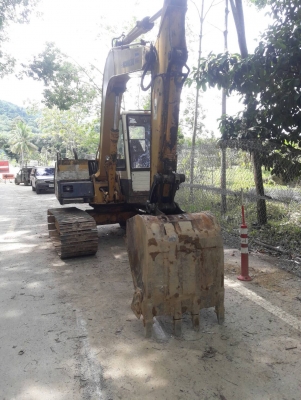 ขายรถขุดPC60-6..คอนโทนสั้น เล่มทะเบียน รถสภาพดี