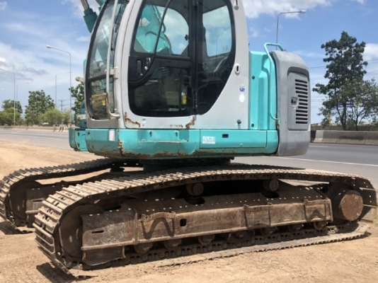 ขายรถขุด KOBELCO SK200SR มีลายหัวกระแทก รถนอกนำเข้าเองจากญี่ปุ่น สภาพสวยพร้อมใช้ มีVDOการทำงานครับ