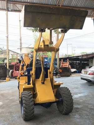 ขายรถตักล้อยางWHEEL LOADER ยี่ห้อ komatsu wa20-1
