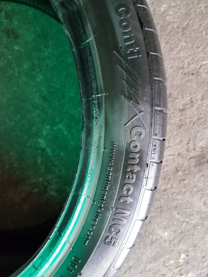 ขอบ18​ 235/40R18​ CONTINENTIAL CONTI​ MAXX​ Contact MC5 ปี16​ โทร.0814273941