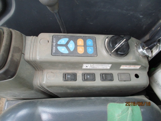 ถึงไทยพุธนี้ SK75UR-3ES 3,300ชม. ปี2006 จากญี่ปุ่น สวยๆ ระบบสมบูรณ์ โทร. 092-929-9942 ธีรเทพ ถึงไทยพุธนี้ SK75UR-3ES 3,300ชม. ปี2006 จากญี่ปุ่น สวยๆ ระบบสมบูรณ์ โทร. 092-929-9942 ธีรเทพ