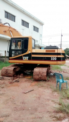 ขายรถแบคโฮ CAT320 เวอร์ชั่น2  095-1837806