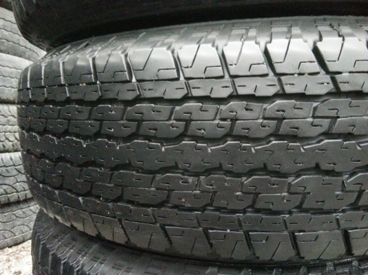 ขายยาง 245/70R16 บริดตสโตน ปี16 ชุดละ 3800 บาท
