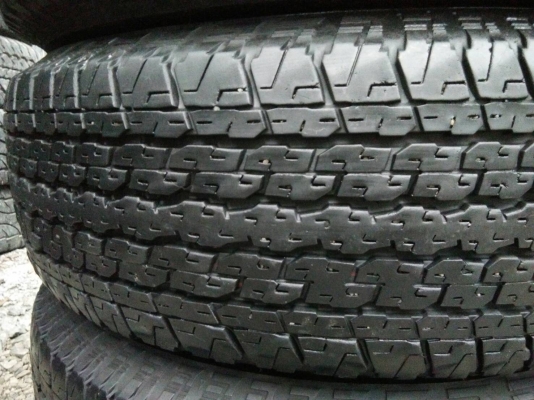 ขายยาง 245/70R16 บริดตสโตน ปี16 ชุดละ 3800 บาท