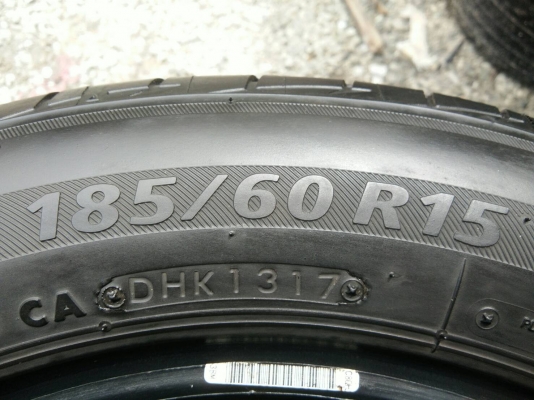 ขายยาง 185/60R15 บริดจสโตน อีโคเปีย EP200 ปี17 ยางสวย ชุดละ 2700 บาท