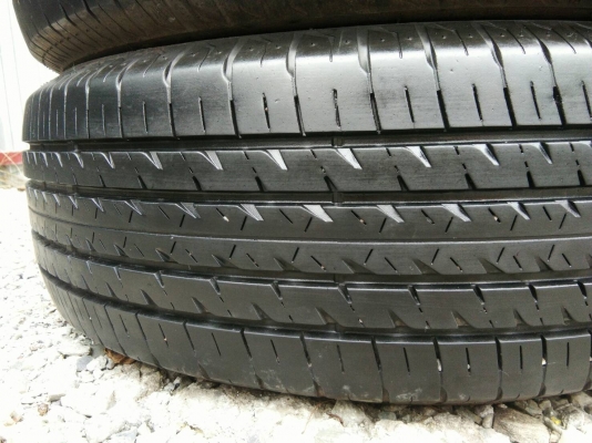 ขายยาง 225/65R17 ไฟร์สโตน ปี17 สวยสด ชุดละ 3900 บาท