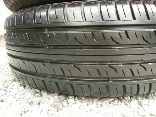 ขายยาง 245/65R17 DUNLOP PT3 ปี17 สวยสดมาก ชุดละ 4900 บาท