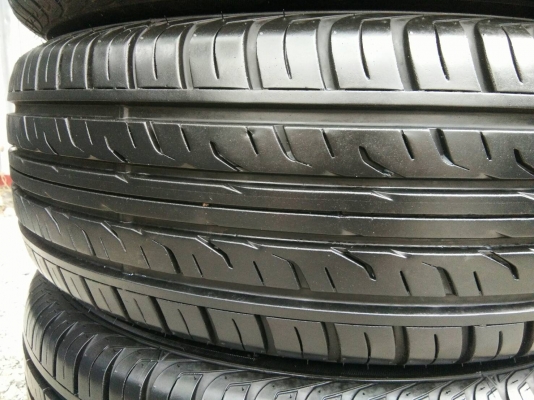 ขายยาง 245/65R17 DUNLOP PT3 ปี17 สวยสดมาก ชุดละ 4900 บาท