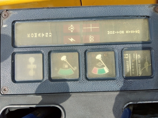 ขายรถขุดแบคโฮ KOMATSU 30-6 ขนาดPc30 รถเก่านอกแท้100\% #มีลายหัวแย็กNPK แทรคเหล็ก ระบบไว รถพร้อมใช้งาน เอกสารใบอินวอยครบ              ????ราคา 290,000 ต่อรองได้???? ☎️  สนใจติดต่อ  096-3268553 (สถิตย์พันธ์) ????  ID LINE  0963268553 #ร้านรุ่งเจริญแทรกเตอร์