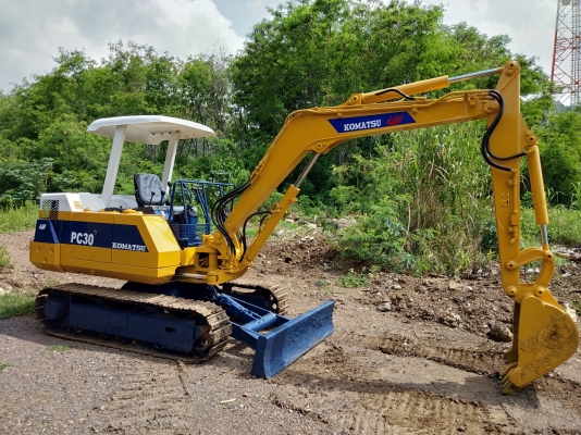 ขายรถขุดแบคโฮ KOMATSU 30-6 ขนาดPc30 รถเก่านอกแท้100\% #มีลายหัวแย็กNPK แทรคเหล็ก ระบบไว รถพร้อมใช้งาน เอกสารใบอินวอยครบ              ????ราคา 290,000 ต่อรองได้???? ☎️  สนใจติดต่อ  096-3268553 (สถิตย์พันธ์) ????  ID LINE  0963268553 #ร้านรุ่งเจริญแทรกเตอร์
