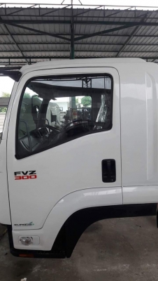 หัวรถยี่ห้อ ISUZU รุ่น 240/300